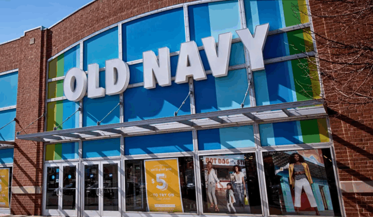 Sales Associate Position at Old Navy: How to Apply
